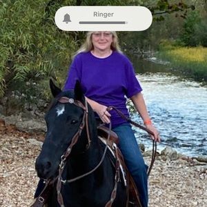 Meet your Posher, Vicky